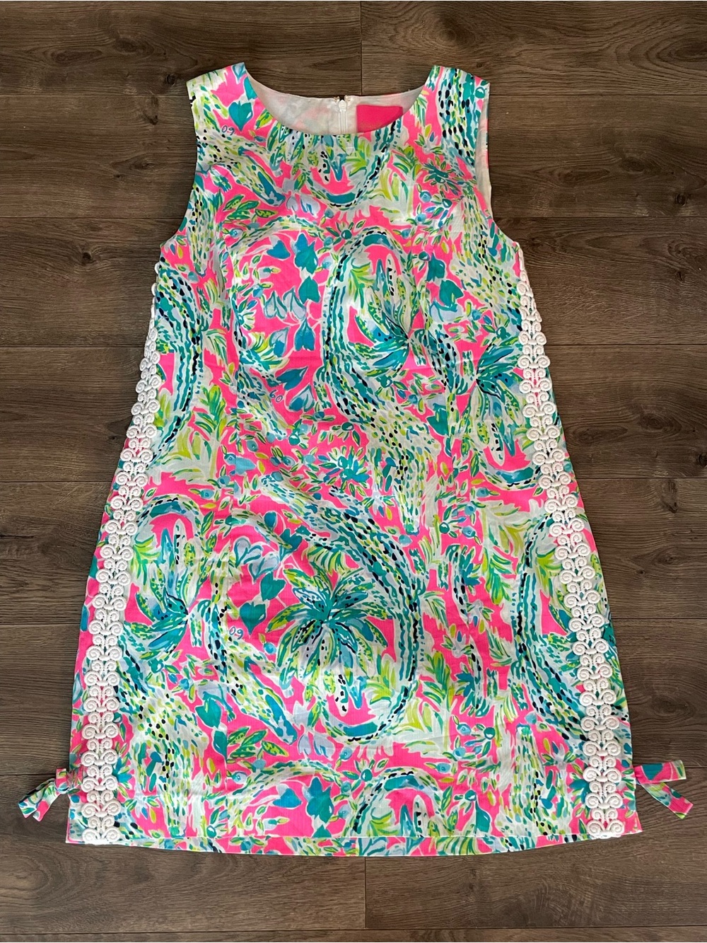 Lilly Pulitzer Mila Shift Dress — Snap Back Print — Size 16